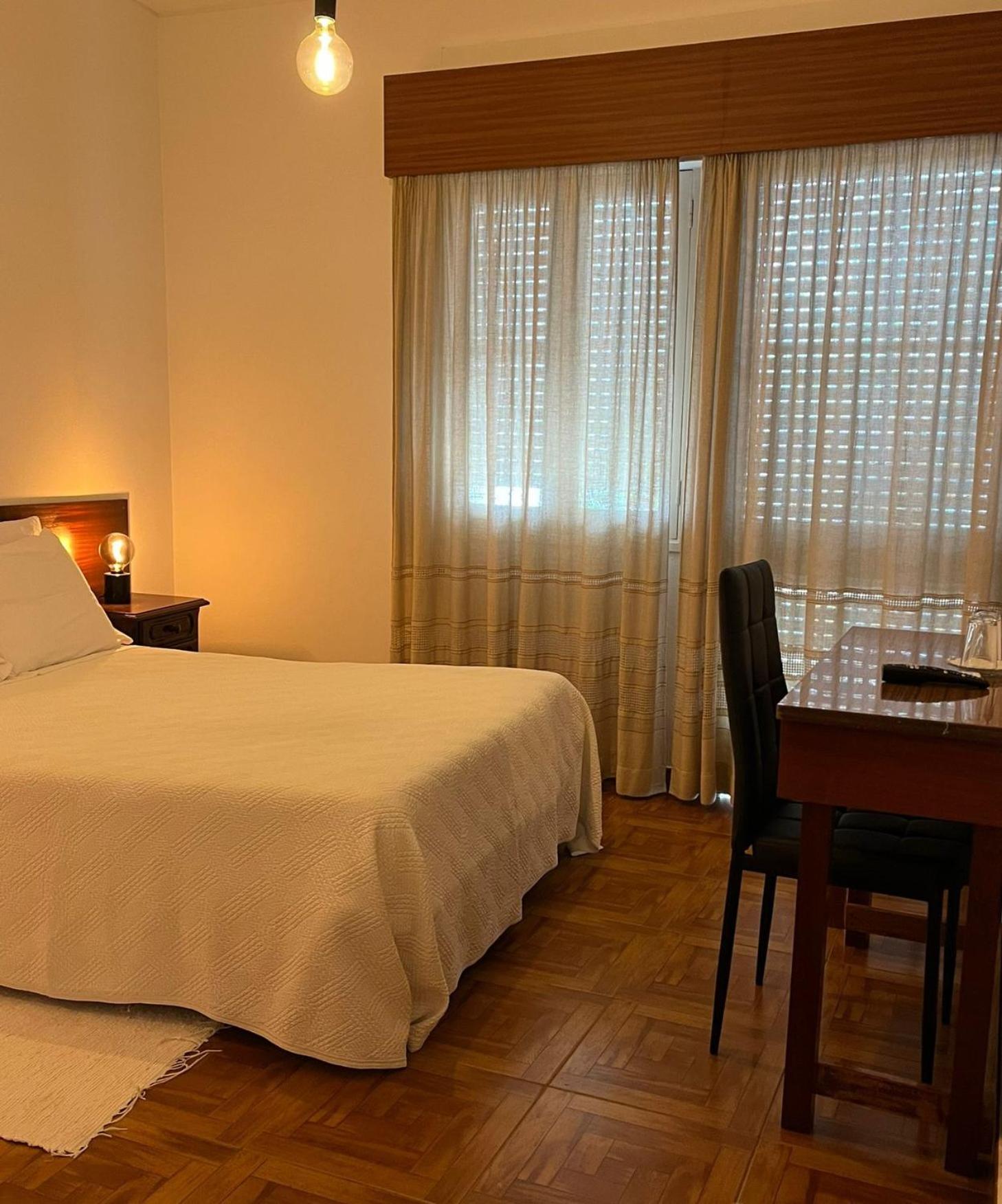 Bed and Breakfast Romeu Quarteira Esterno foto