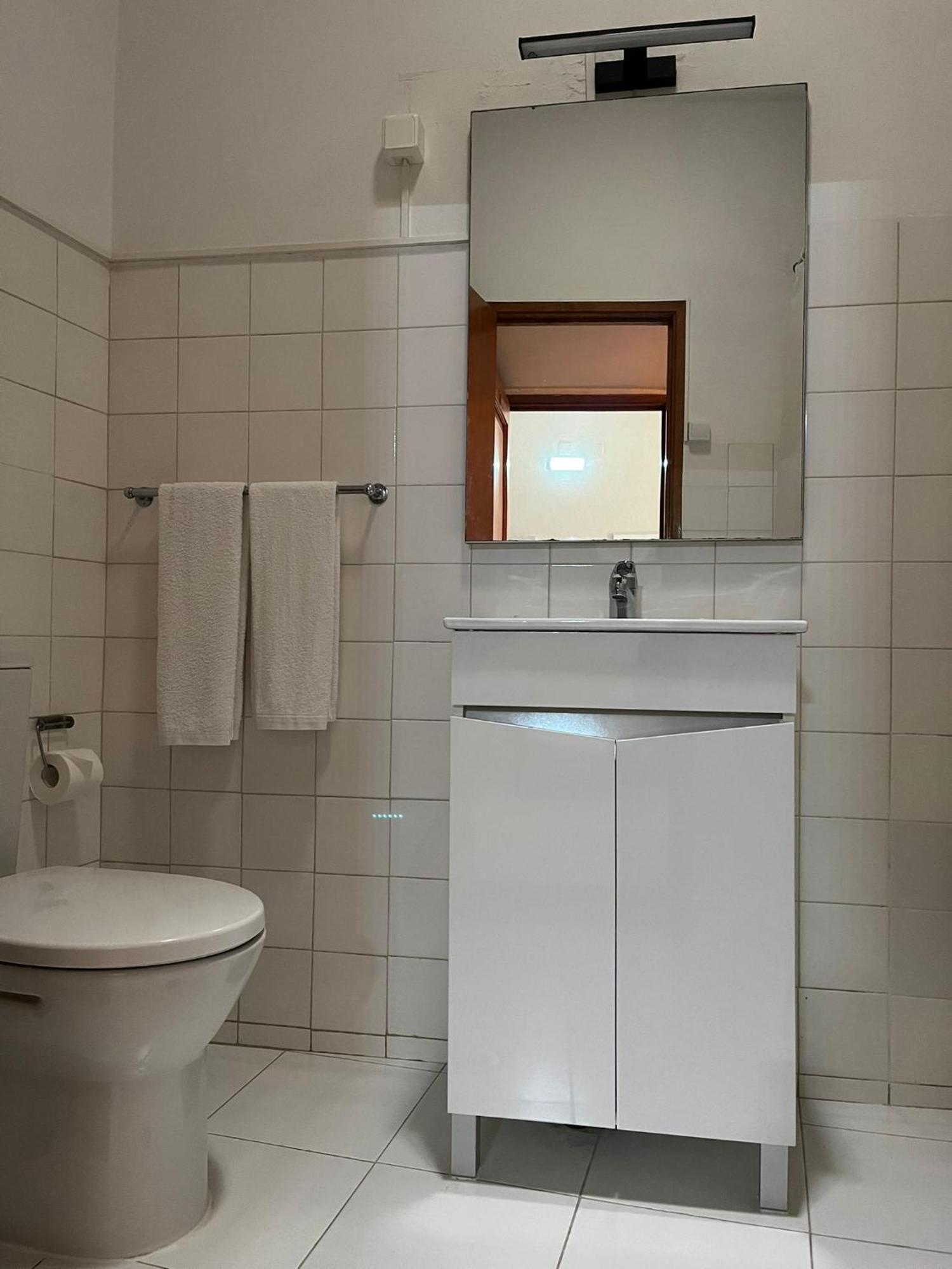 Bed and Breakfast Romeu Quarteira Esterno foto