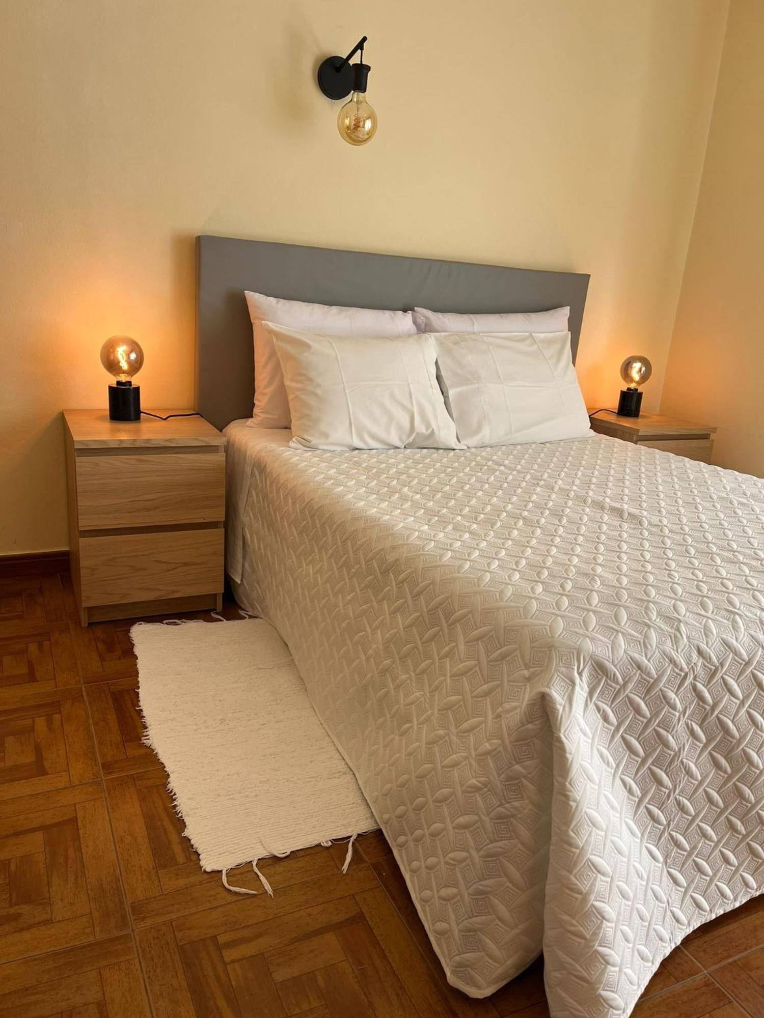 Bed and Breakfast Romeu Quarteira Esterno foto
