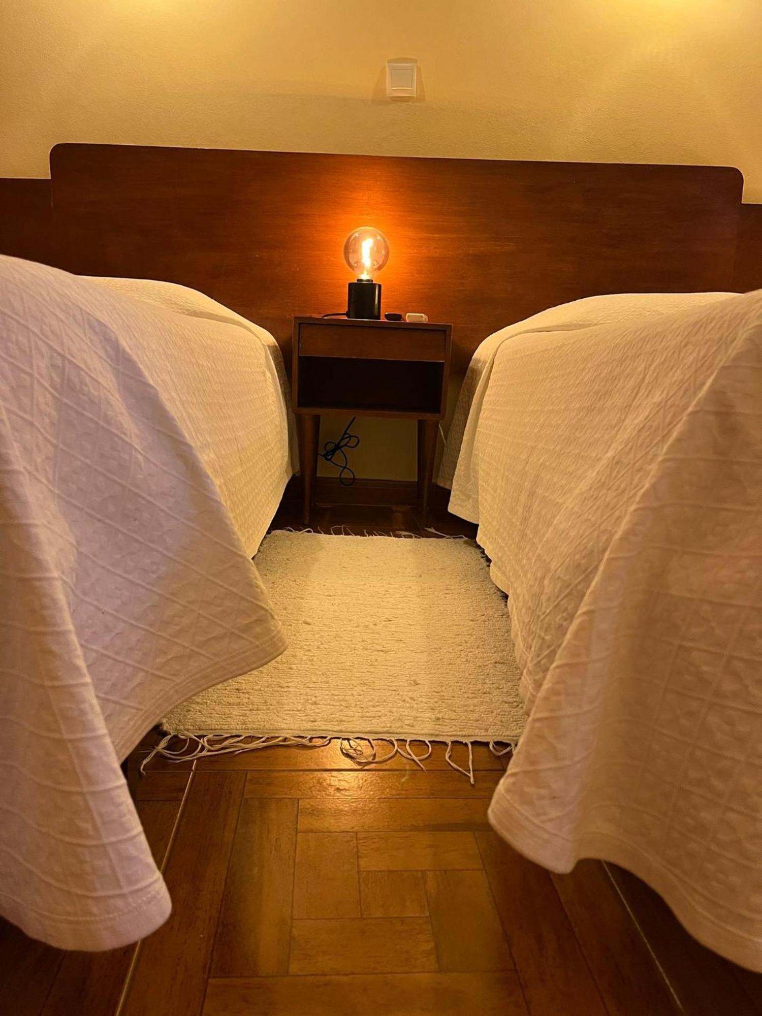 Bed and Breakfast Romeu Quarteira Esterno foto