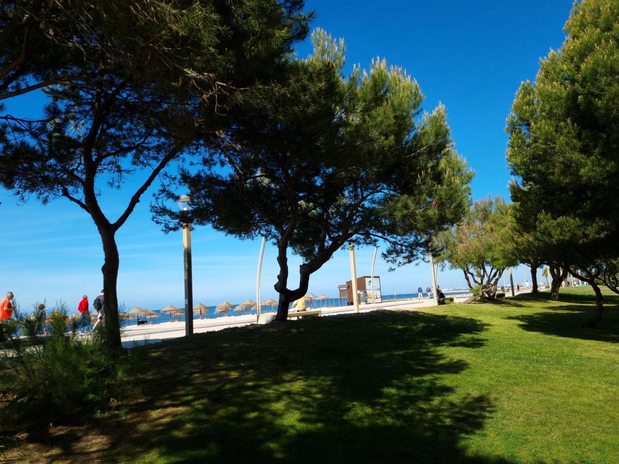 Bed and Breakfast Romeu Quarteira Esterno foto
